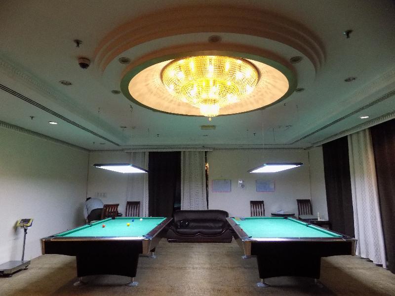 Dream Palace Hotel Дубай Экстерьер фото